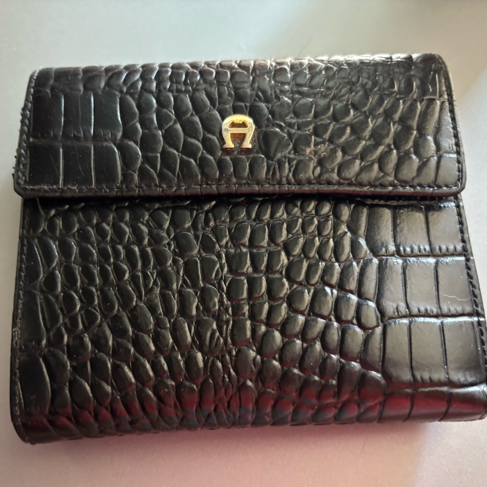 Etienne Aigner Black Crocodile Embossed Wallet